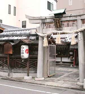 Shirayama Shrine